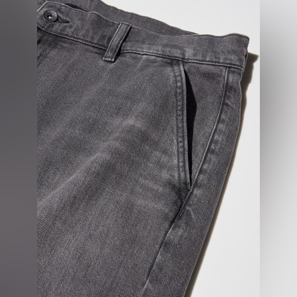 Uniqlo Relaxed Ankle Jeans - Picture 14 of 14